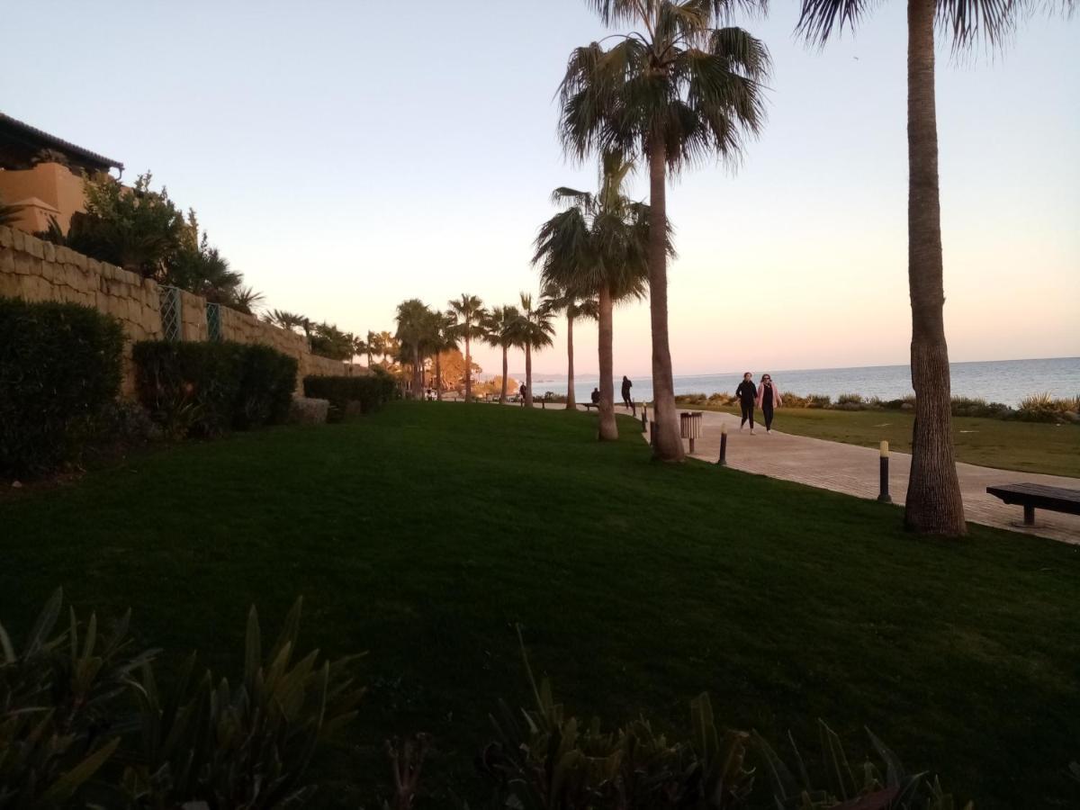 Beach Bungalow Port,Free Parking Estepona Eksteriør bilde