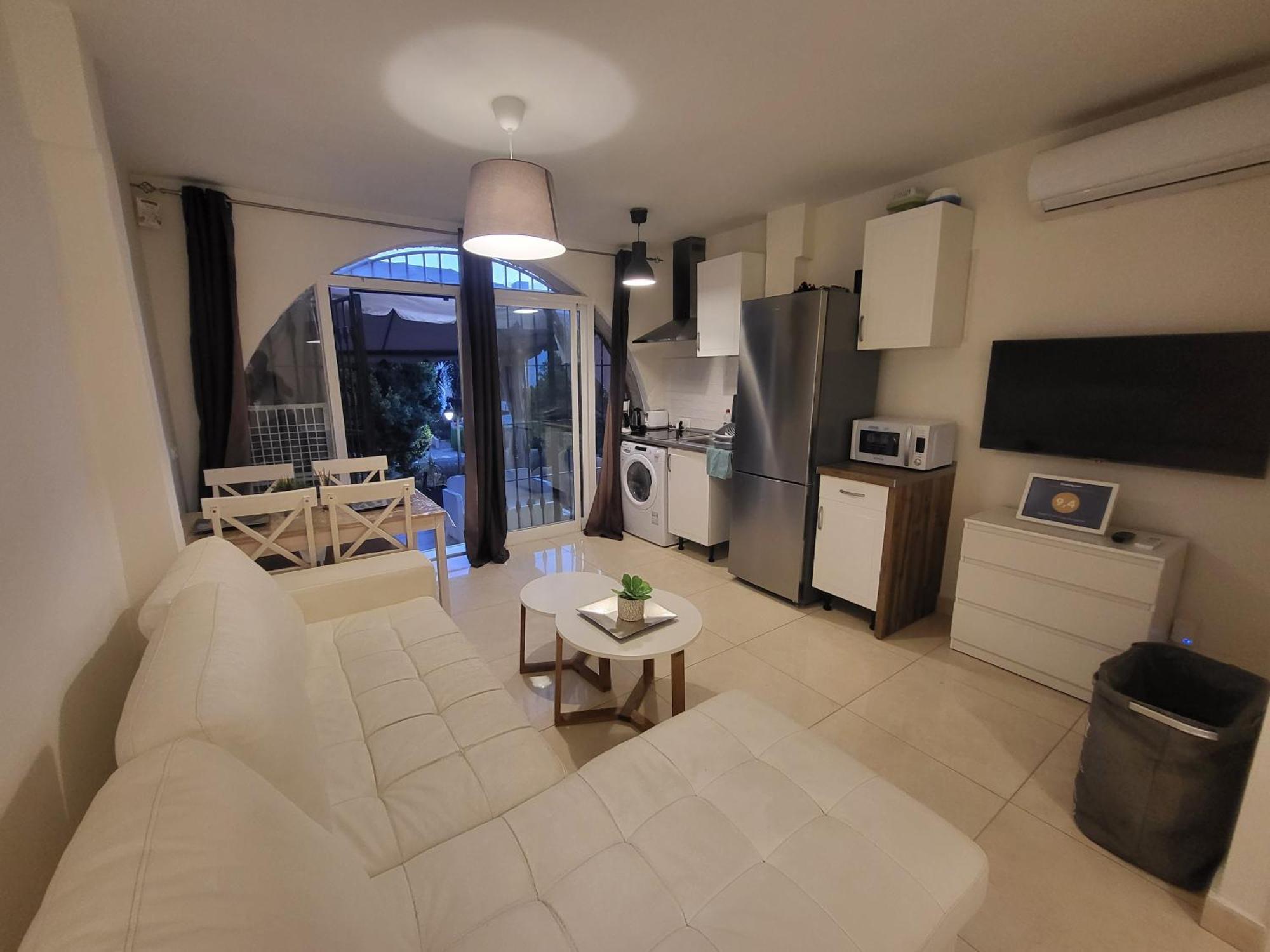 Beach Bungalow Port,Free Parking Estepona Eksteriør bilde